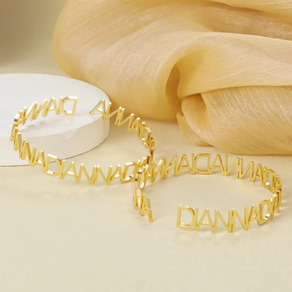 Qitian Custom Name Bracelet For Women Gold Stainless Steel Jewelry Personalized Name Bracelet Jewelry For Her Christmas Gift - Image 4